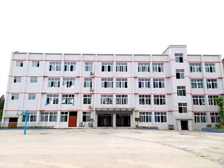 四川省獅市鎮(zhèn)中心小學(xué)校飲水機設(shè)備案例